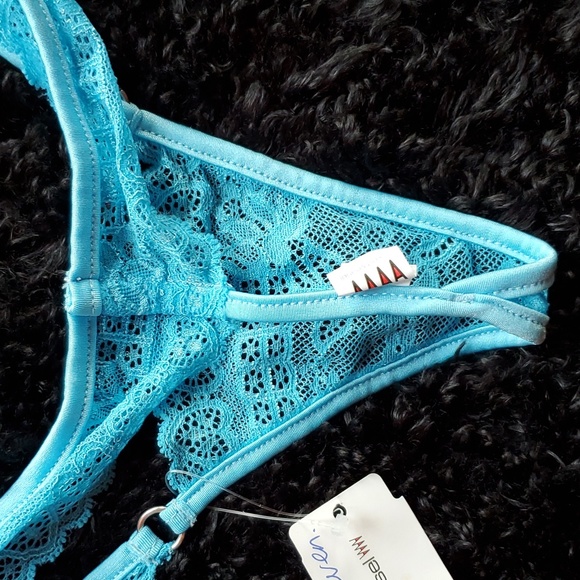 NWT Wicked Weasel thong panties. Size Large - Picture 4 of 6
